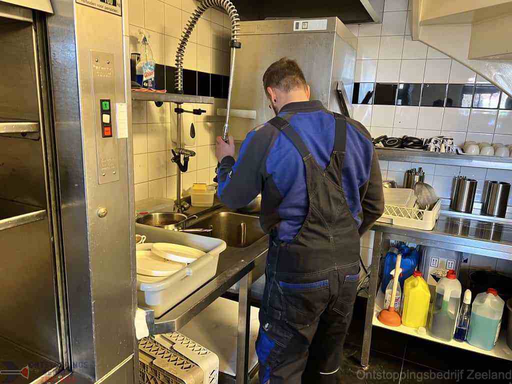 Ontstoppen Gootsteen Zeeland Ontstoppen Gootsteen Zeeland